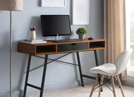 Landa Desk - Oak